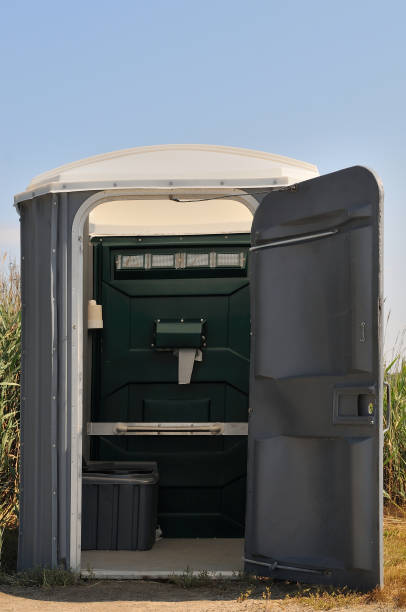 Portable Toilet Options We Offer in Southgate, FL