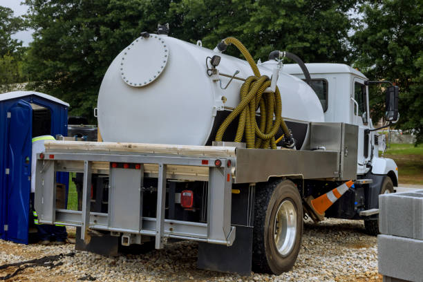 Best Portable toilet rental cost  in Southgate, FL